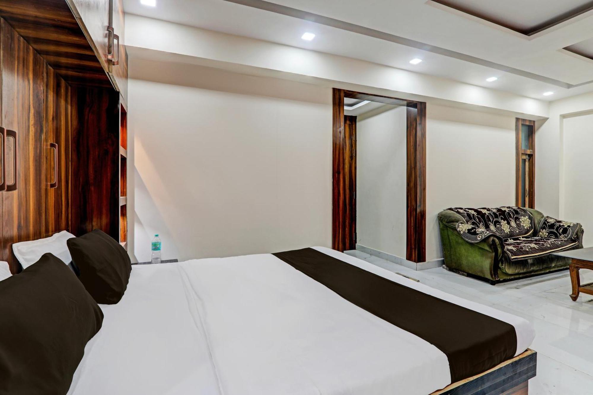 Collection O Mitra Inn Prayagraj Exterior photo