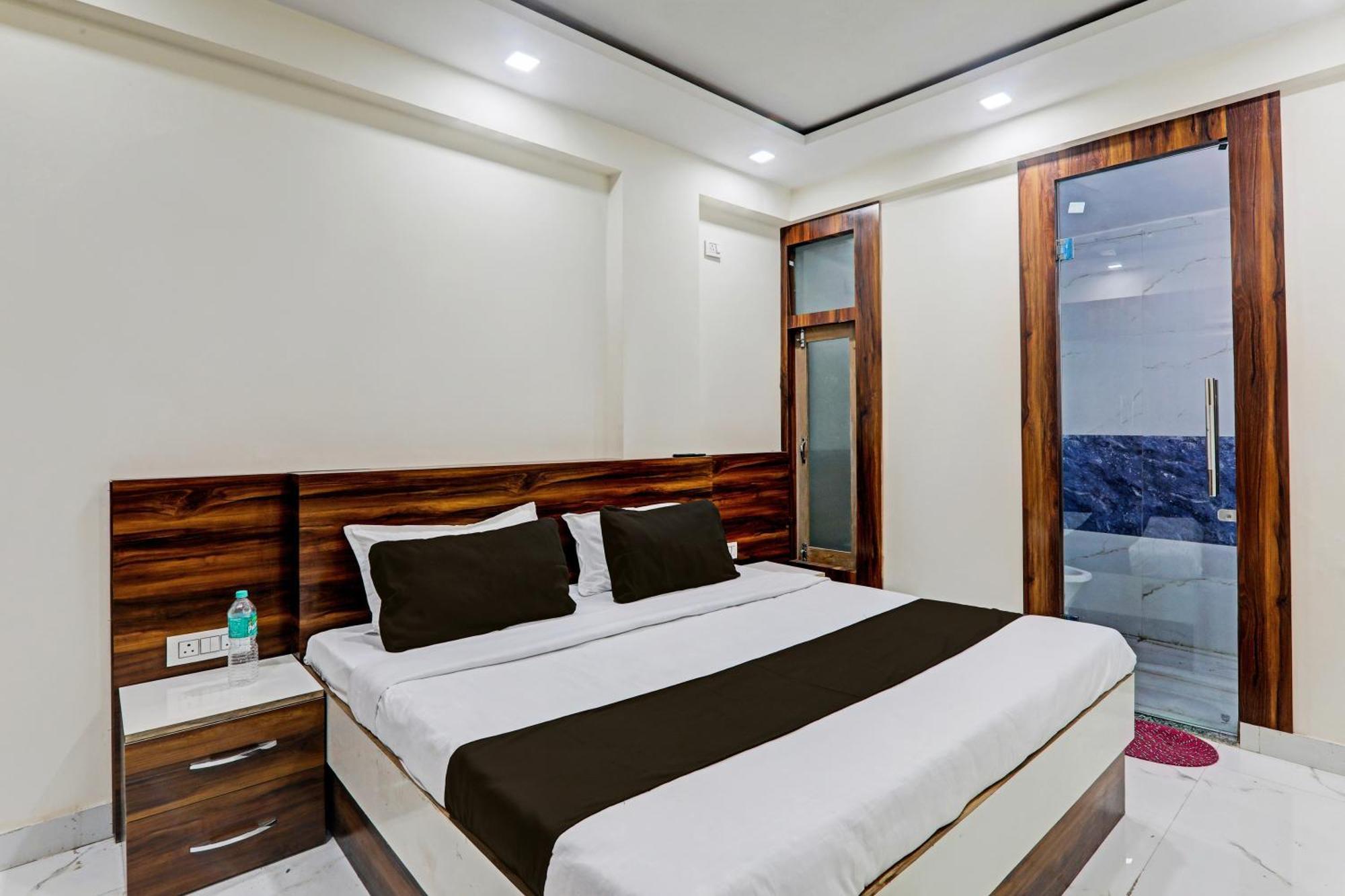Collection O Mitra Inn Prayagraj Exterior photo