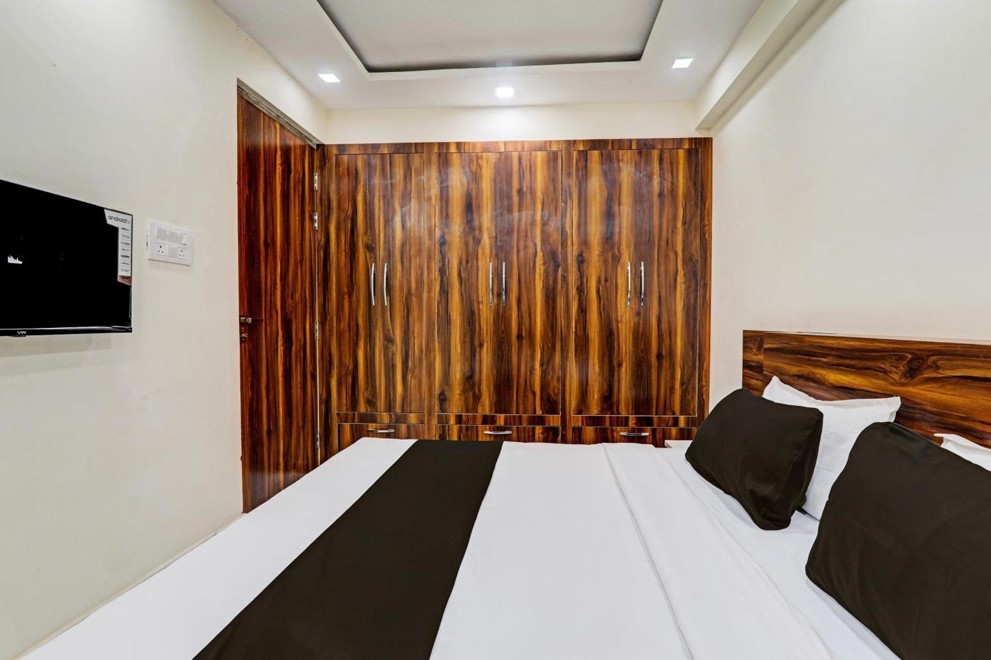 Collection O Mitra Inn Prayagraj Exterior photo